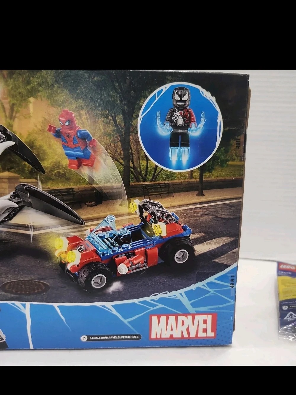 LEGO Marvel Spider-Man Venom Crawler Playset - Red/Black